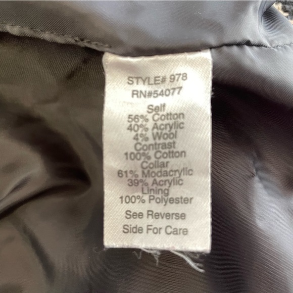 Cabi Houndstooth Mixer Sweater jacket with detachable faux fur collar, 4 - Picture 6 of 11